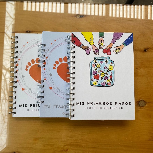 Cuaderno Pediátrico "Mis Primeros Pasos"